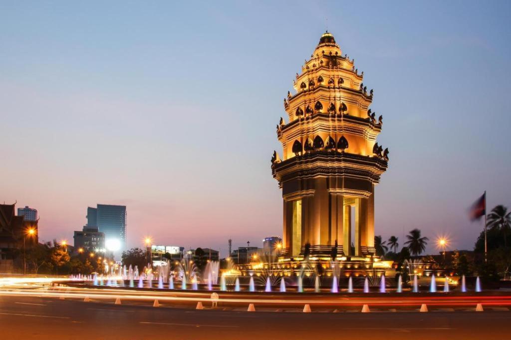 Kolab Sor Phnom Penh Hotel Exterior photo