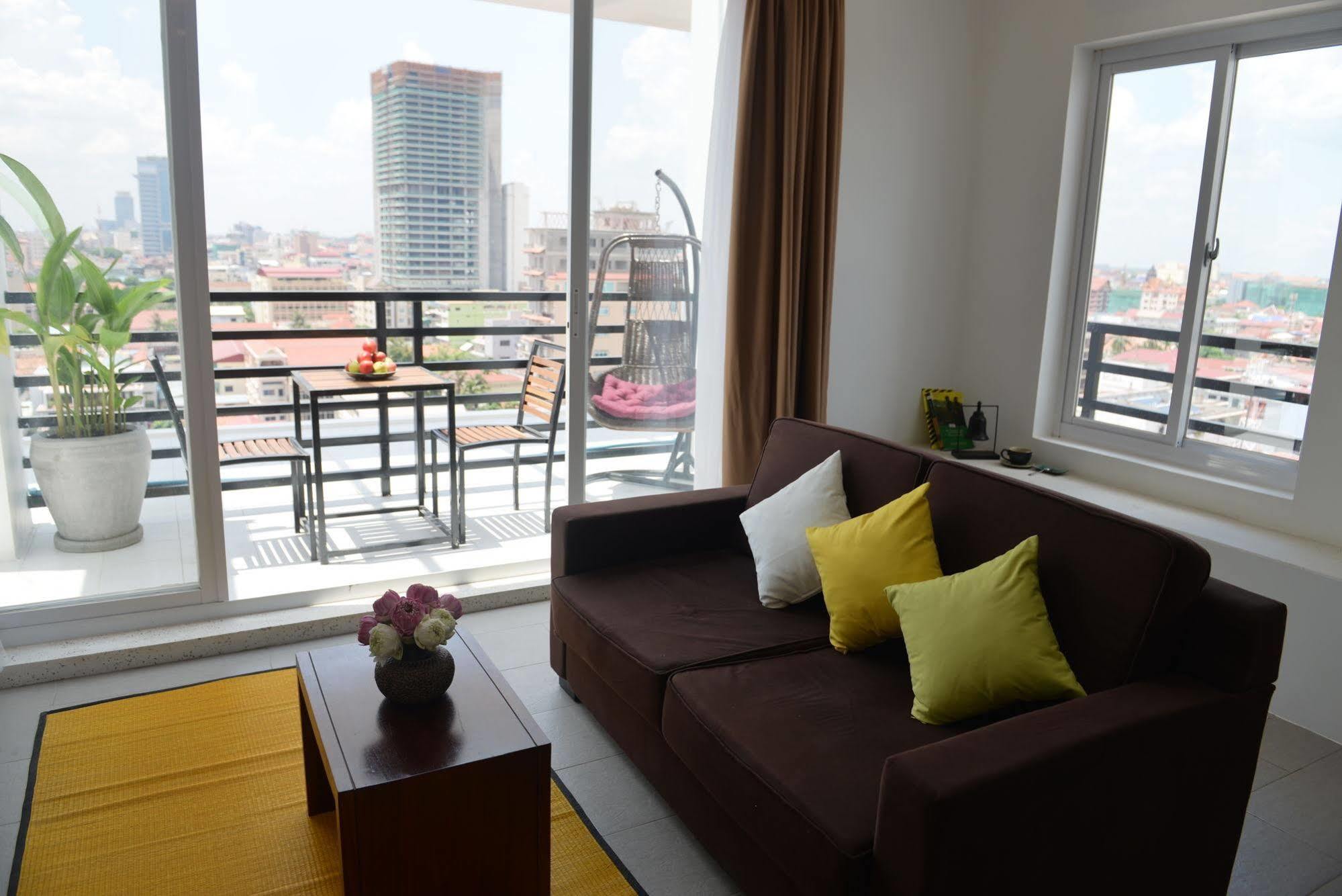 Kolab Sor Phnom Penh Hotel Exterior photo